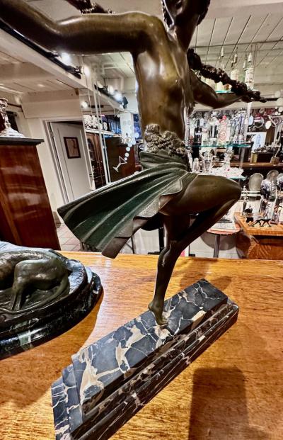 Pierre Le Faguays 1930s French Art Deco Bronze Sculpture Dancer of Thyrsus by Pierre Le Faguays