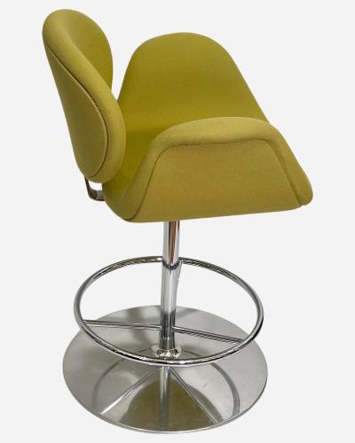 Pierre Paulin Little Tulip swivel chair with footrest Pierre Paulin Netherlands circa 1960