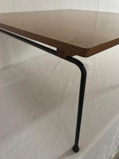 Pierre Paulin Oak plywood coffee table model CM192