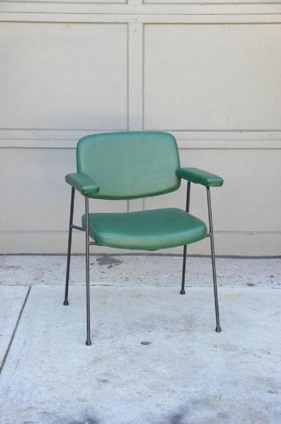 Pierre Paulin Original CM197 Armchair by Pierre Paulin for Thonet France