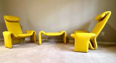 Pierre Paulin Pair of French Mid Century Modern Leather Lounge Chairs Ottoman Pierre Paulin