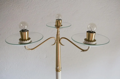 Pietro Chiesa Italian Ash Wood Polished Brass Lamp Floor attributed to Pietro Chiesa 1940s
