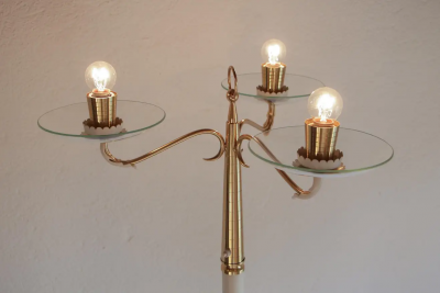 Pietro Chiesa Italian Ash Wood Polished Brass Lamp Floor attributed to Pietro Chiesa 1940s