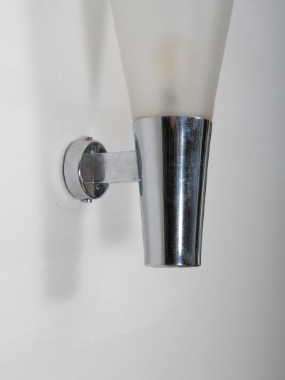 Pietro Chiesa Pietro Chiesa for Fontana Arte model 1537 wall lights Italy c1950
