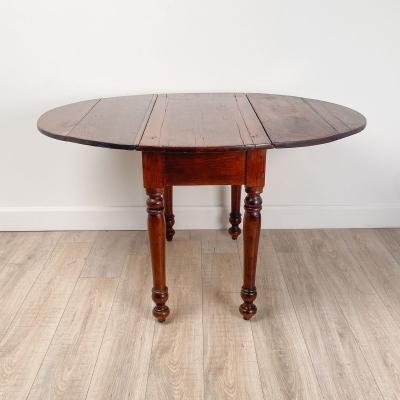 Pine Dropleaf Table U S A 19th century
