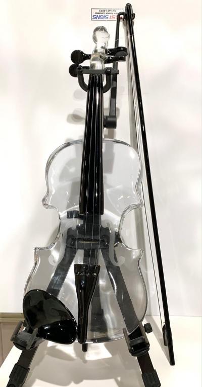 Pino Signoretto Murano Glass Violin by Pino Signoretto
