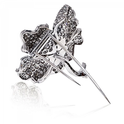 Platinum 17 00cttw Round Diamond Cut Flower Brooch