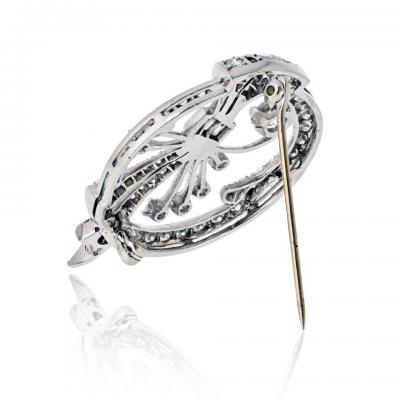 Platinum 4 00cttw Round And Baguette Cut Diamond Brooch