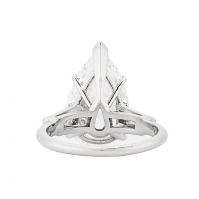 Platinum GIA Certified 6 73ct Pear Shape Diamond Solitaire Ring D SI2