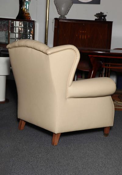 Poltrona Frau Poltrona Frau Leather Armchair