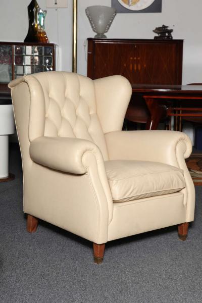Poltrona Frau Poltrona Frau Leather Armchair