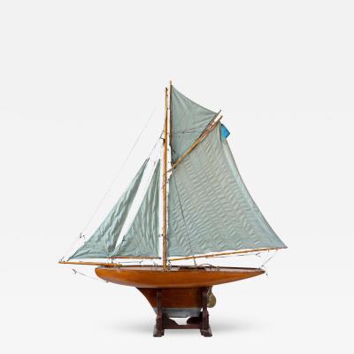 Pond Yacht Gaff Cutter