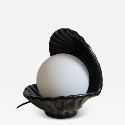 Porcelain Clamshell Lamp with Black Glaze