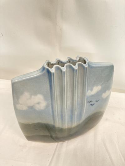 Porcelaine vase by Virebent