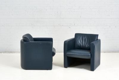 Postmodern Barrel Leather Chairs by Leolux 1970