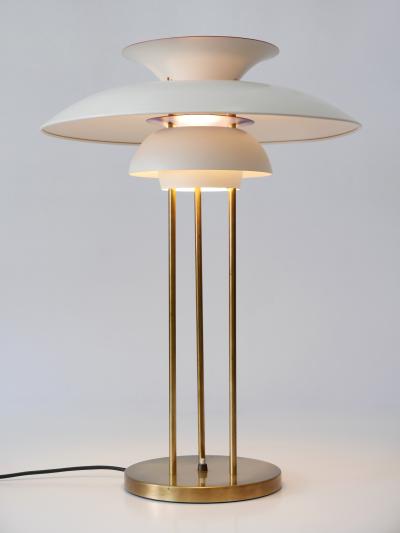 Poul Henningsen Mid Century Modern PH 5 Table Lamp by Poul Henningsen for Louis Poulsen 1960s