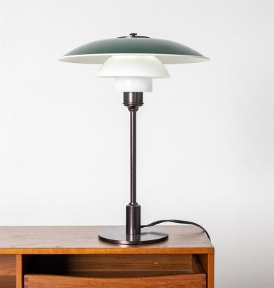 Poul Henningsen Poul Henningsen 3 1 2 2 1 2 Louis Poulsen Table Lamp