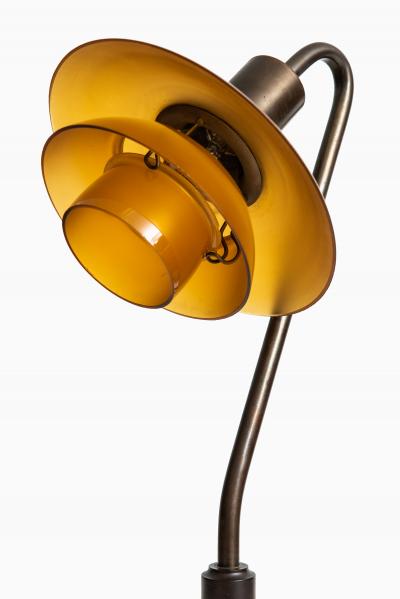 Poul Henningsen Table Lamp Model PH 2 2 Vinterg kken Produced by Louis Poulsen