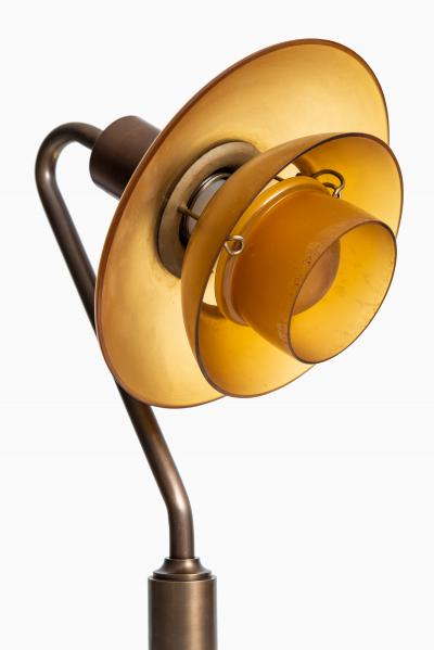 Poul Henningsen Table Lamp Model PH 2 2 Vinterg kken Produced by Louis Poulsen