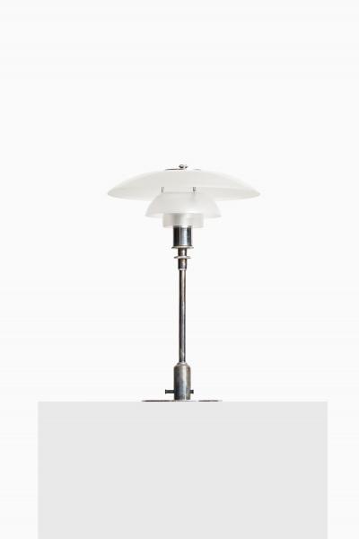 Poul Henningsen Table Lamp Model PH 3 2 Produced by Louis Poulsen
