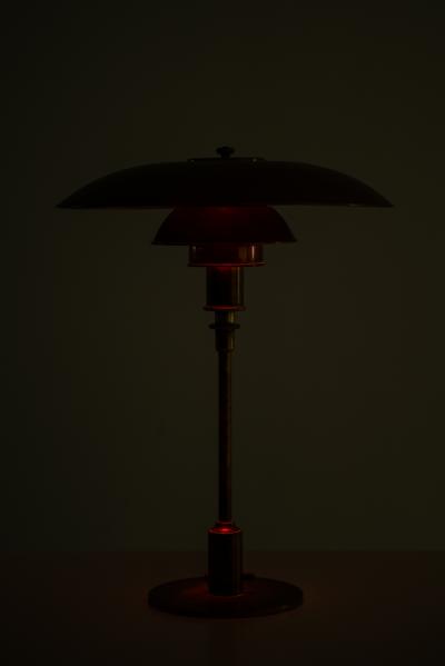 Poul Henningsen Table Lamp Model PH 3 2 Produced by Louis Poulsen