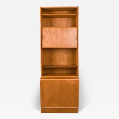 Poul Hundevad Mid Century Danish Poul Hundevad Cabinet Hutch Bookcase