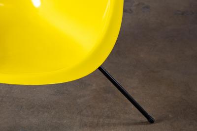 Poul Kj rholm Kjaerholm POUL KJAERHOLM TRIPOD CHAIR