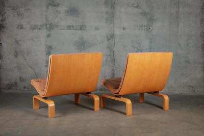 Poul Kj rholm Kjaerholm Pair of Poul Kjaerholm PK27 Easy Chairs