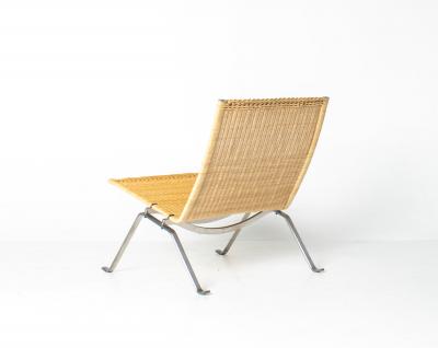 Poul Kj rholm Kjaerholm Poul Kj rholm PK22 Lounge Chair for Fritz Hansen in Woven Cane