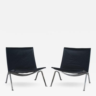 Poul Kj rholm Pair of Poul Kjaerholm PK22 Lounge Chairs by Fritz Hansen