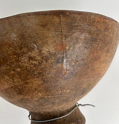 Pre Columbian Nari o Decorated Footed Pottery Bowl Collection Set of Four