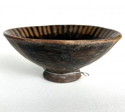 Pre Columbian Nari o Decorated Footed Pottery Bowl Collection Set of Four