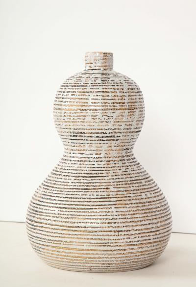 Primavera Atelier du Printemps Primavera gourd shape vase with horizontal lines