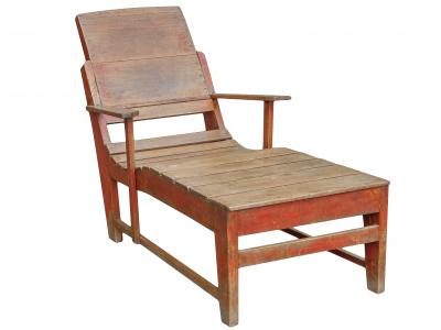 Primitive Painted Chaise