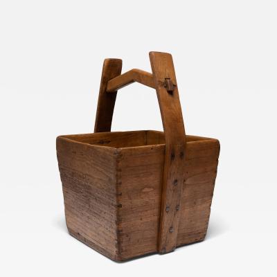 Provincial Grain Container