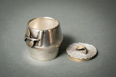 Pure Silver Bamboo Shaped Tea Caddy Chaire 