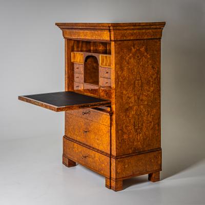 Pyramid Secretary Southwestern Germany 1835