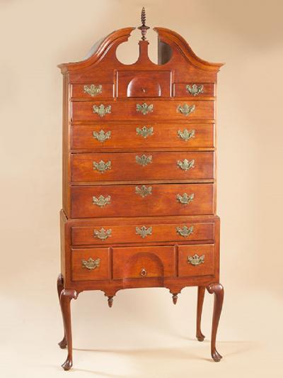 QUEEN ANNE BONNET TOP HIGHBOY