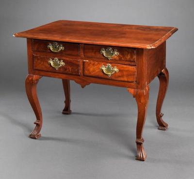 QUEEN ANNE LOWBOY