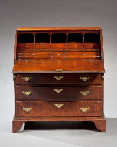 QUEEN ANNE SLANT FRONT DESK WITH A WATERFALL INTERIOR