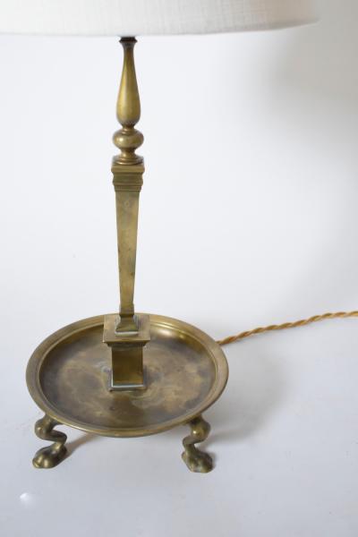 Quadripod lion paws bronze lamp 1960s 
