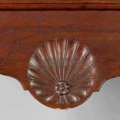 Queen Anne Dressing Table