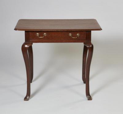 Queen Anne Oak Padfoot Table