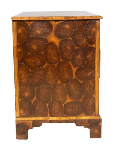 Queen Anne Oyster Veneer Chest Of Drawers