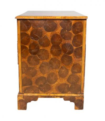 Queen Anne Oyster Veneer Chest Of Drawers