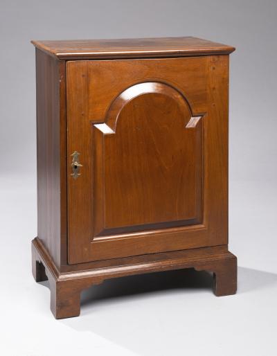 Queen Anne Spice Box