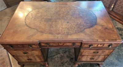Queen Anne Style Pedestal Desk