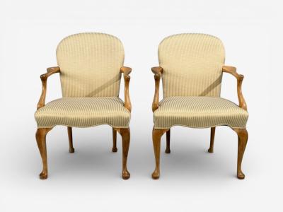 Queen Anne Style Six Dining Chairs Light Wood Fabric USA 1940s