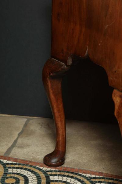 Queen Anne Walnut Lowboy