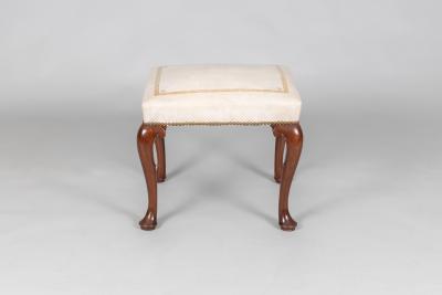 Queen Anne Walnut Stool